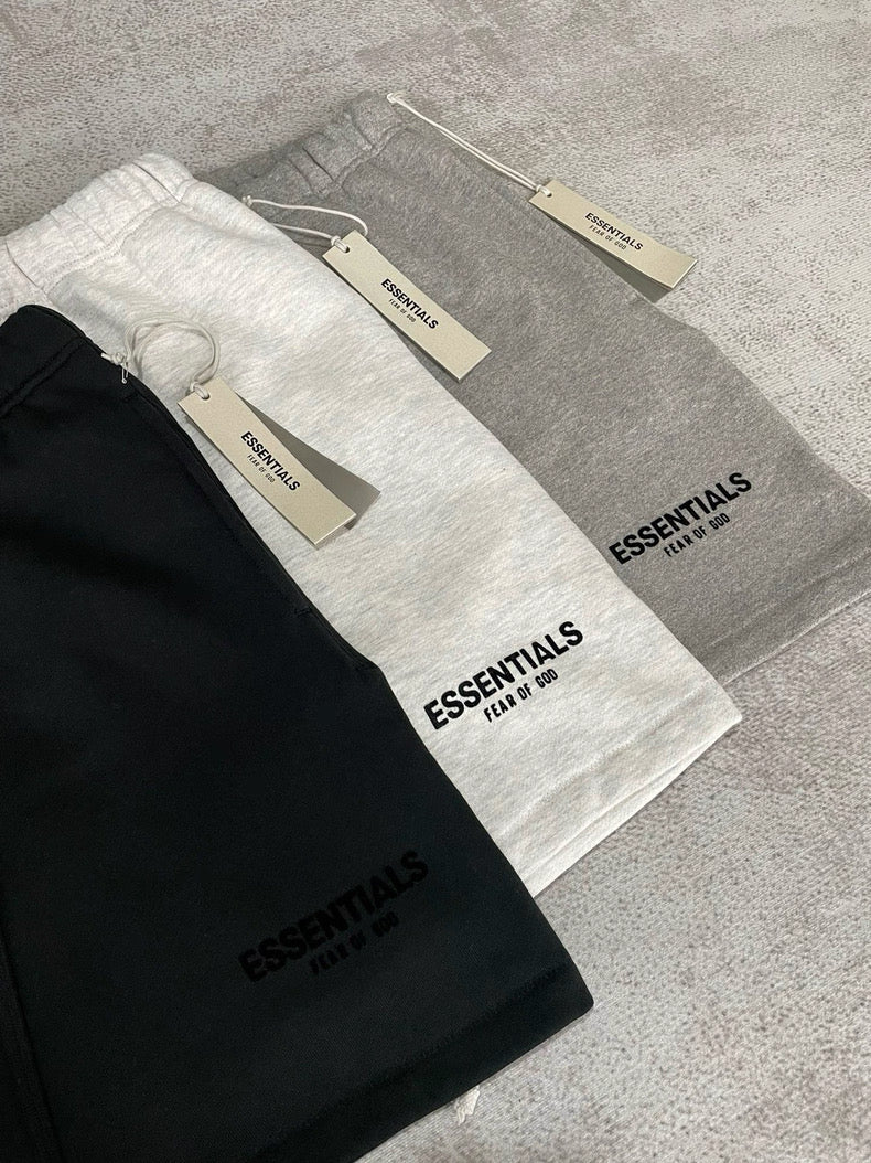 Essentials Fear of God all Collor Short & Size 80% Cotton/ Polyester 20%